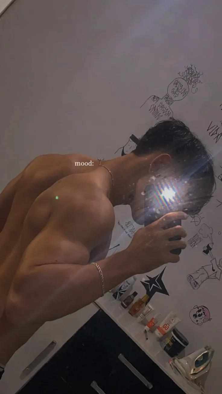 seby Hot or Not photo