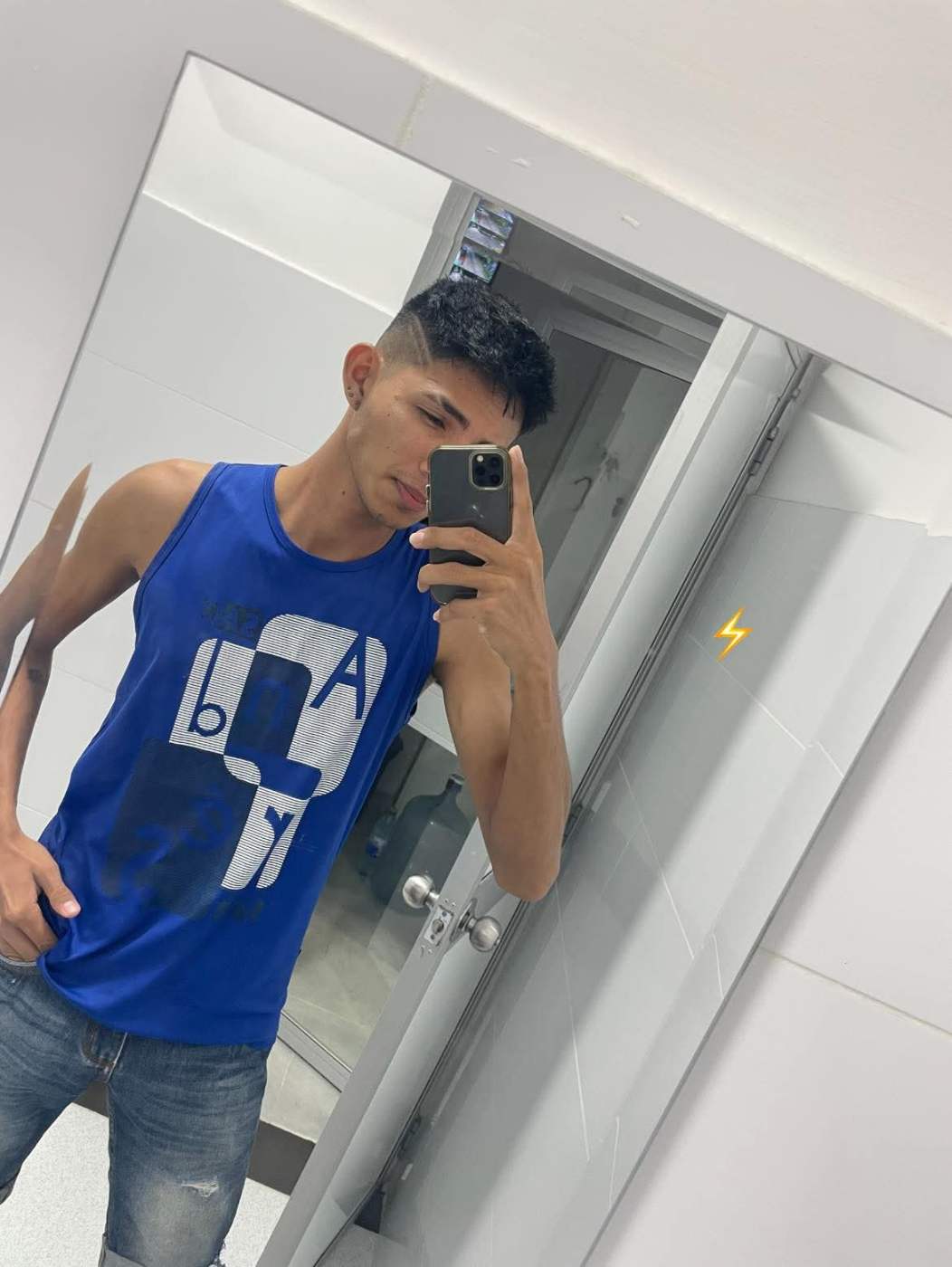 jose23 Hot or Not photo