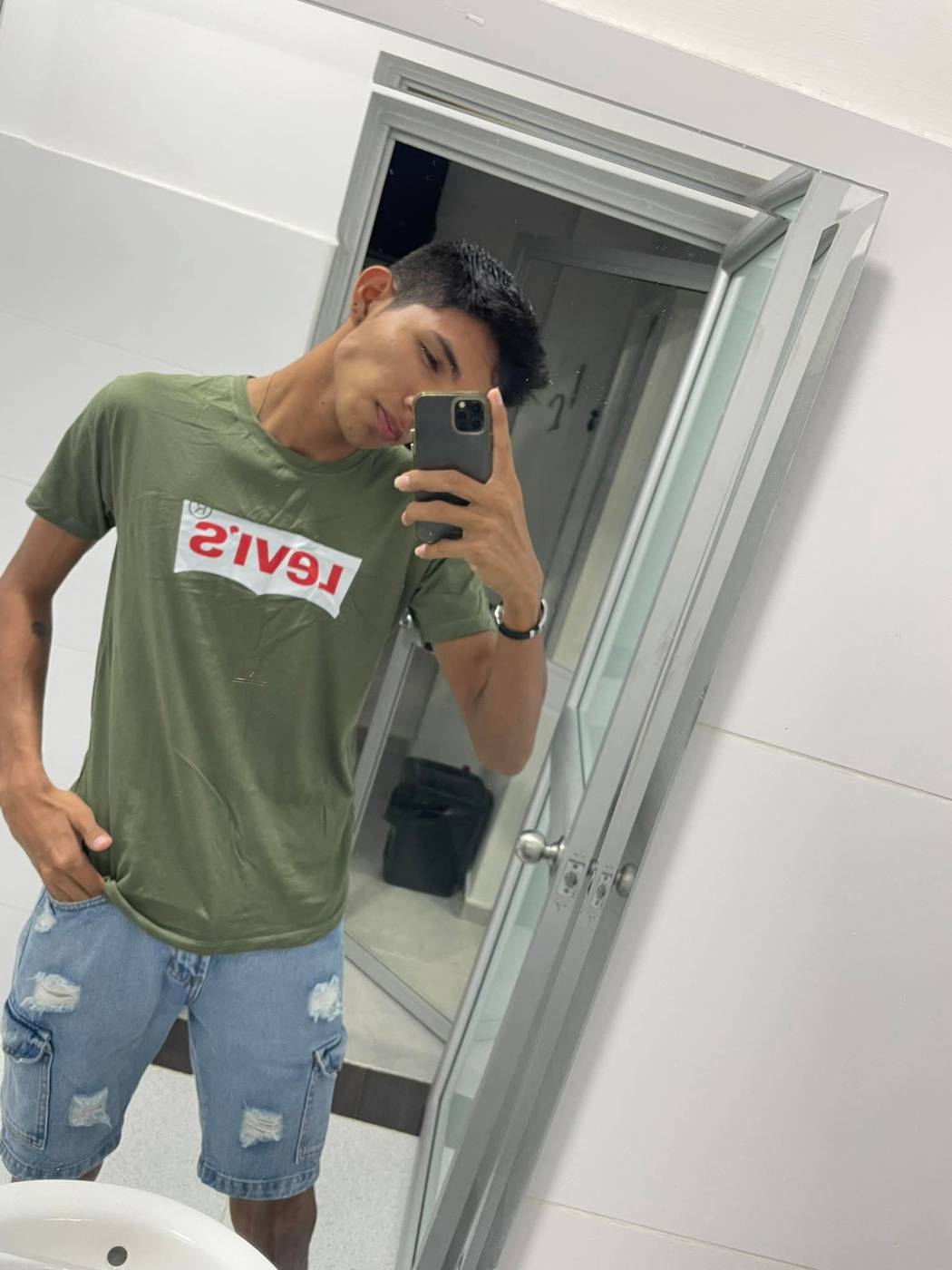 jose23 Hot or Not photo