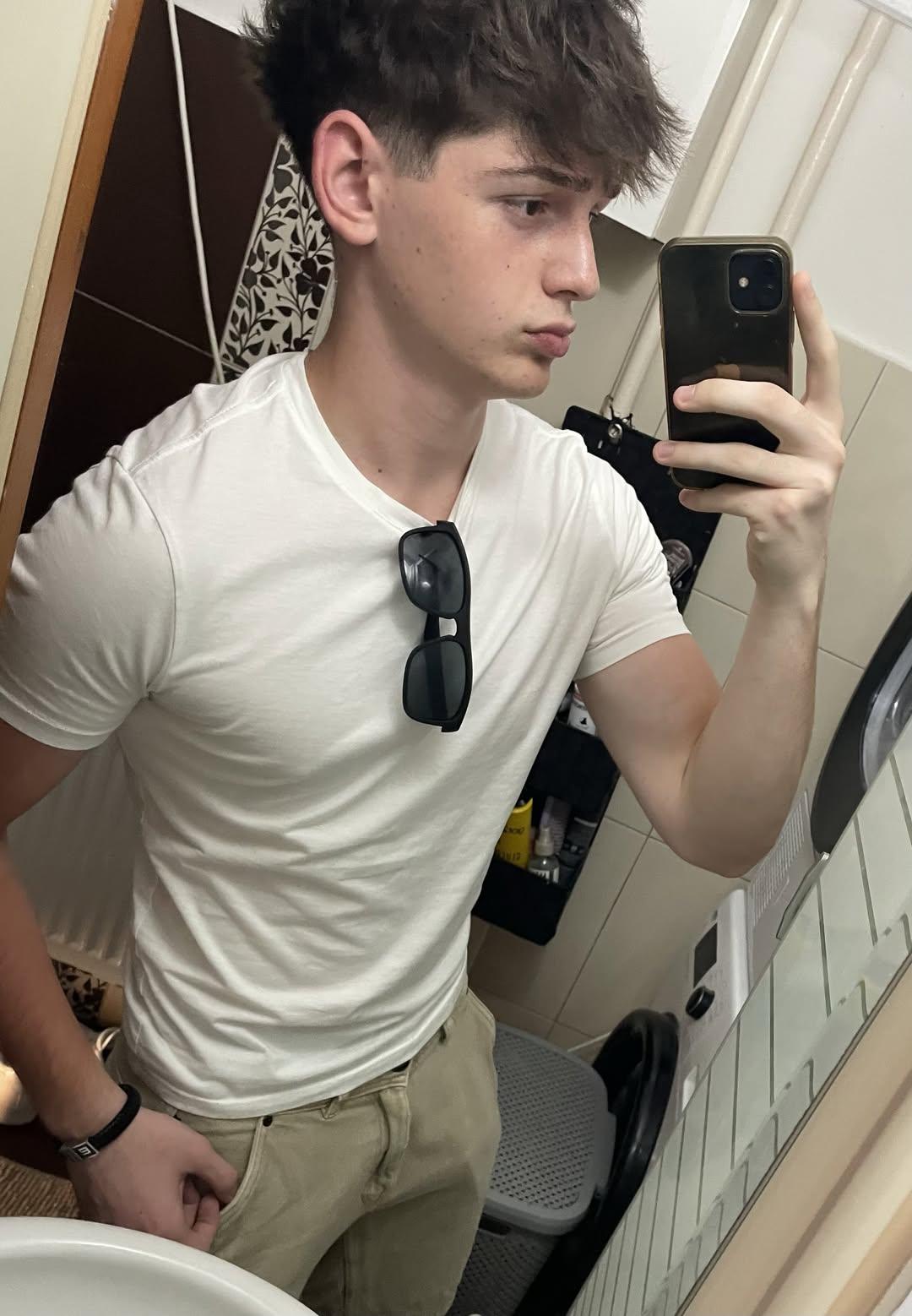 rkris public post