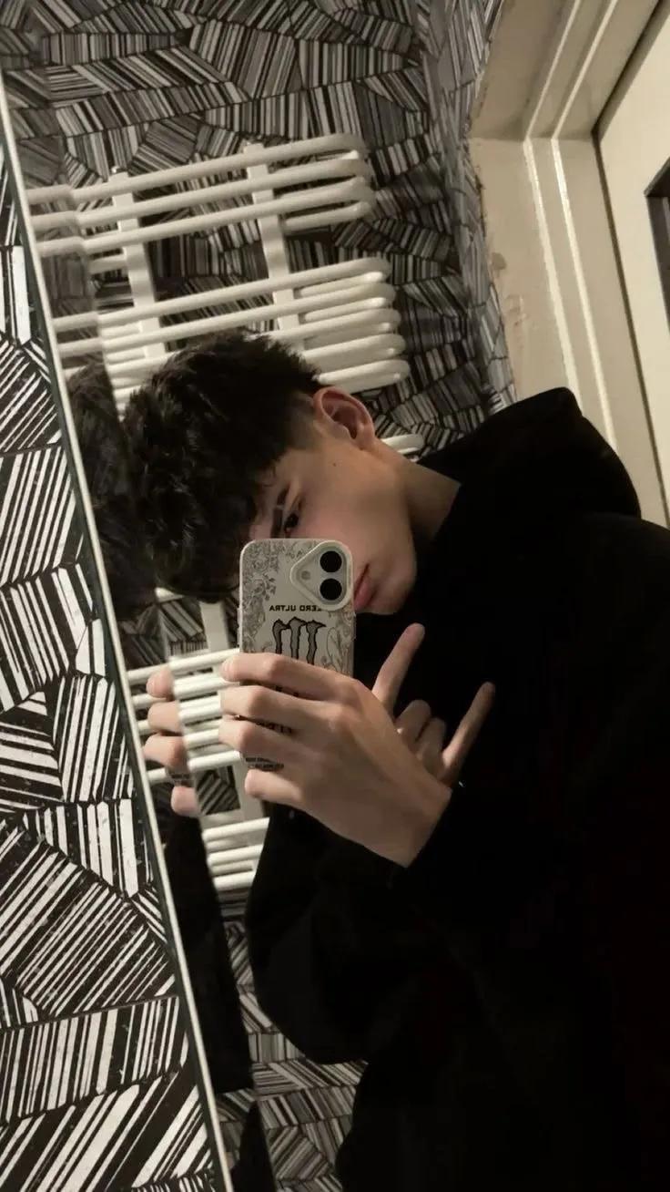 seby public post