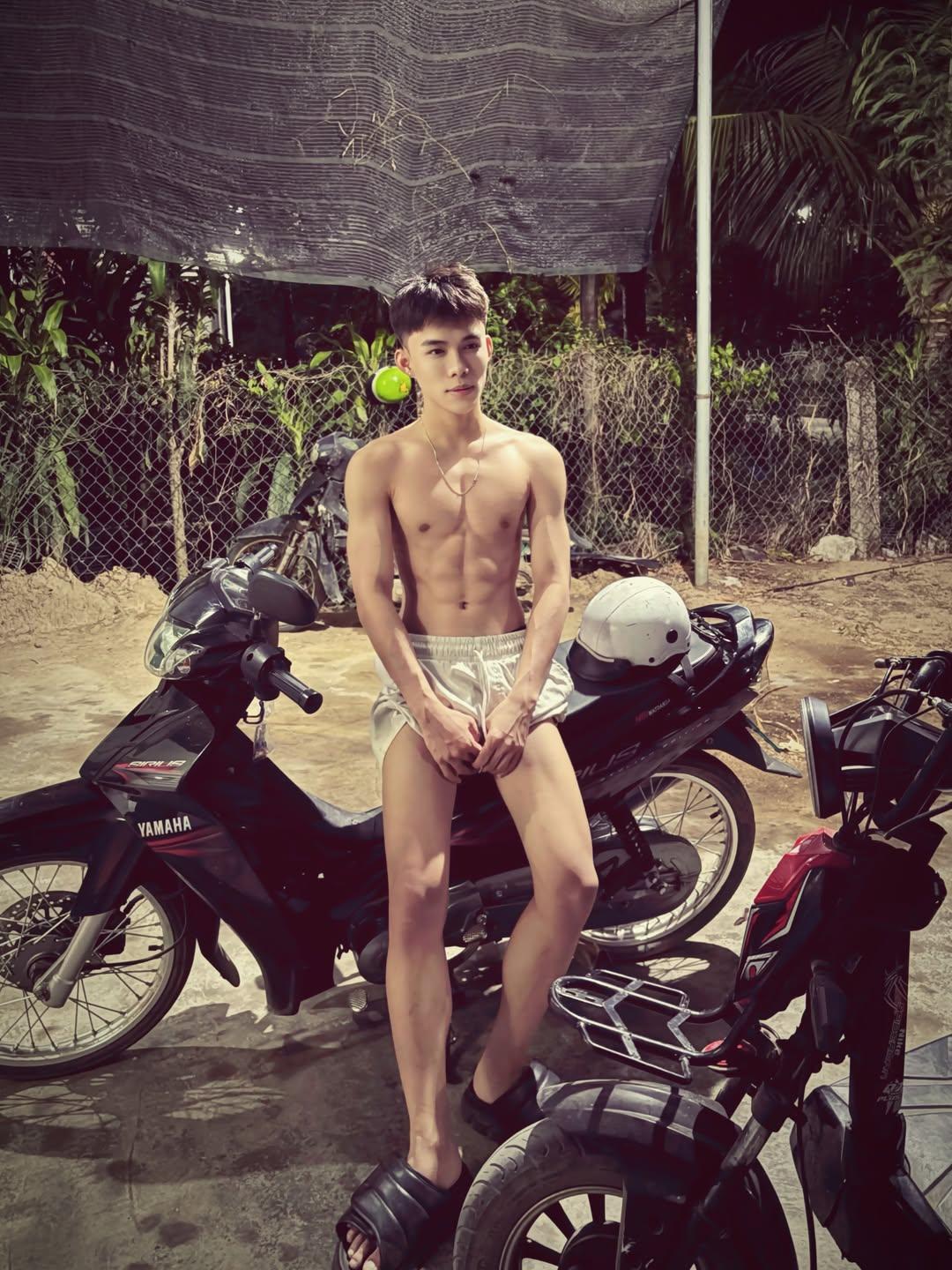 daong public post
