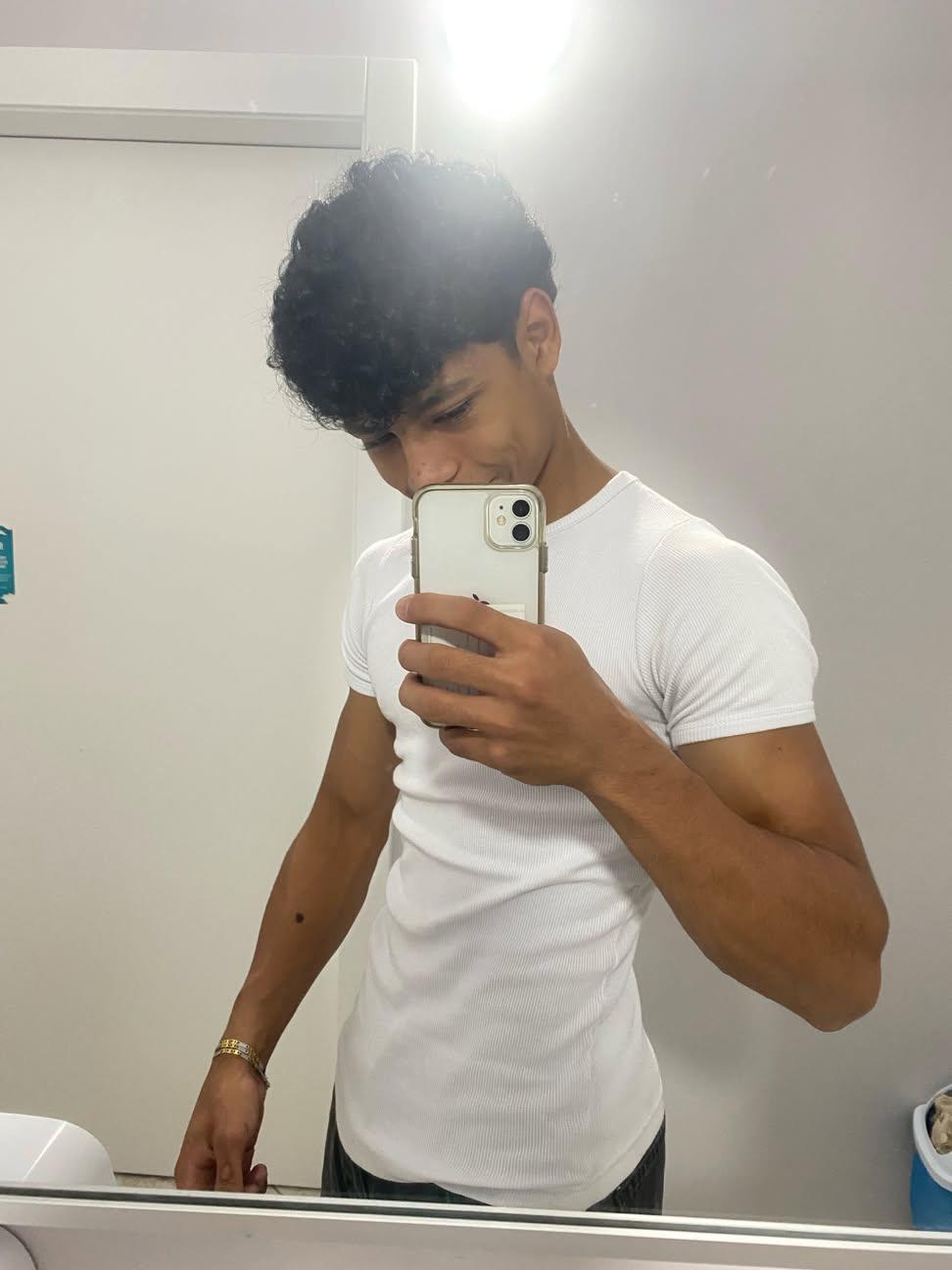 absalicious public post