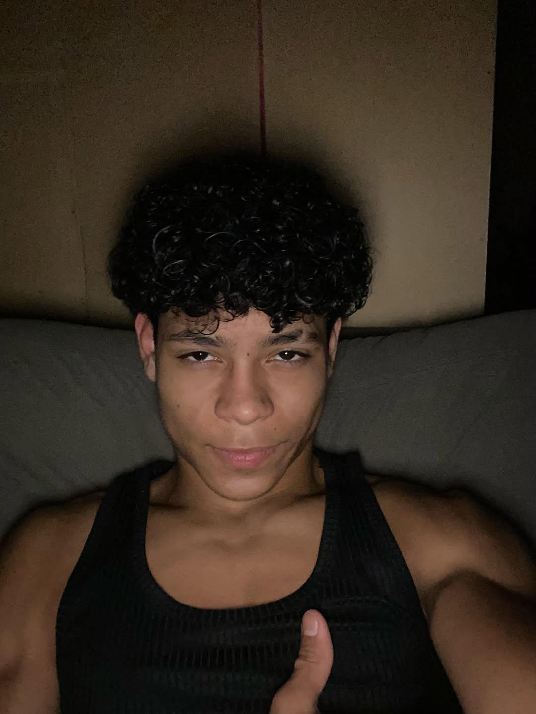 absalicious public post