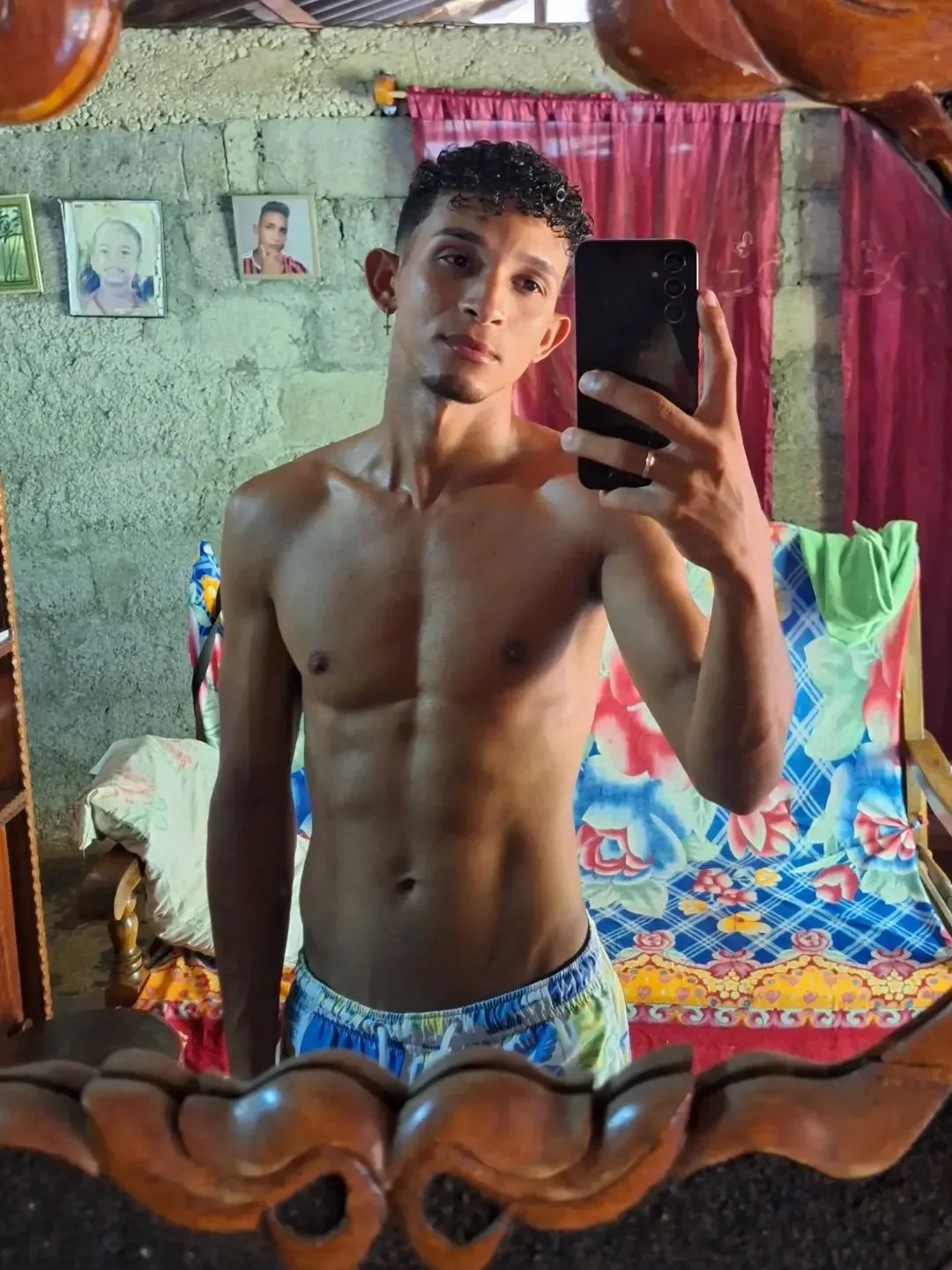 cubano public post