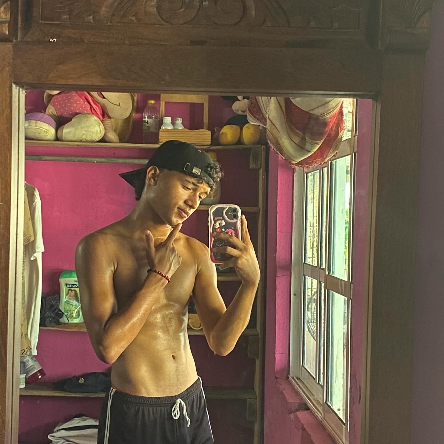 zeke public post